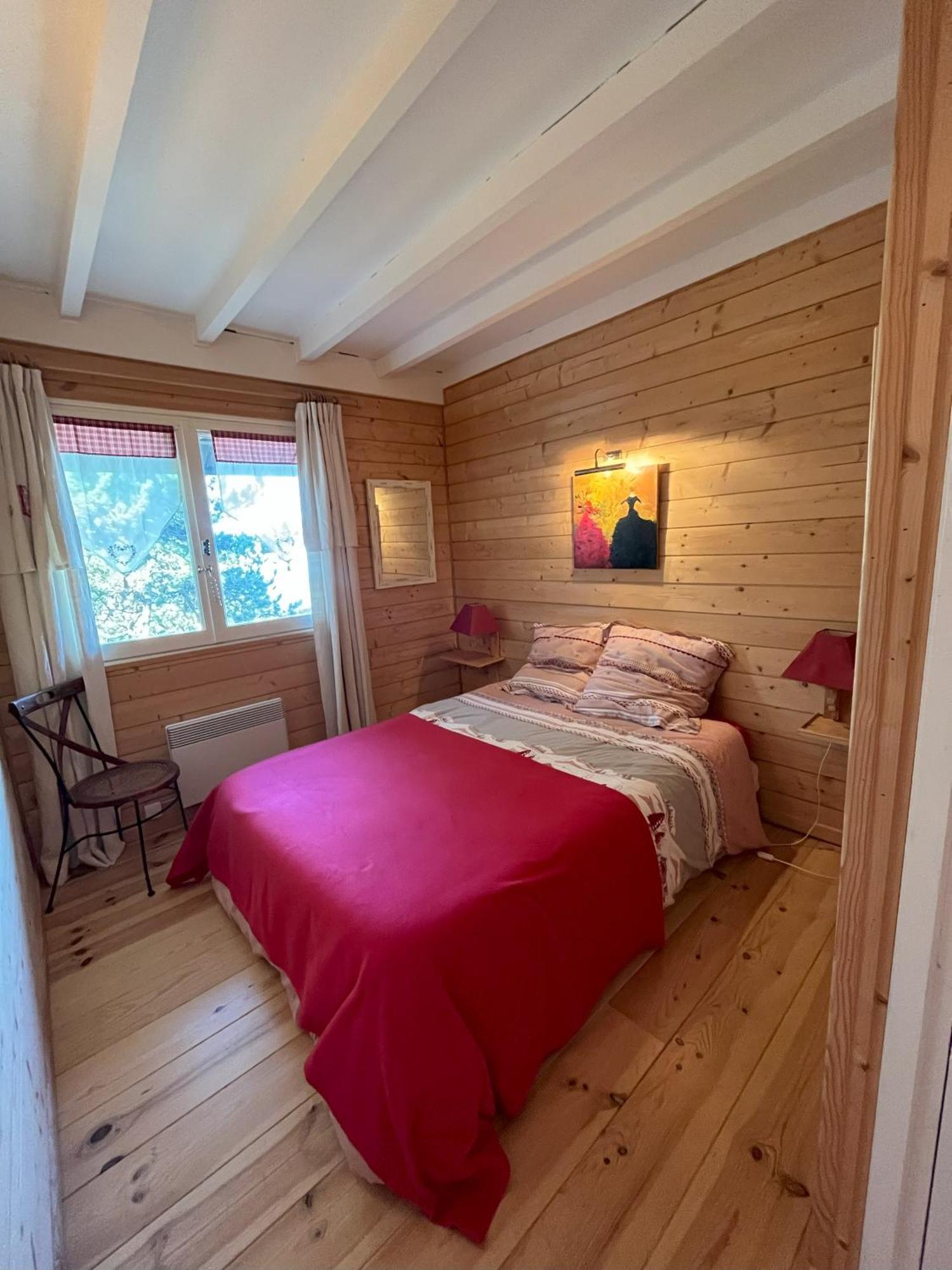 Chalet Des Myrtilles - Chalet Cosy Avec Vue Arette Luaran gambar